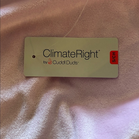 Cuddle Duds, ClimateRight Velour Stretch Luxe pajamas - Picture 6 of 7